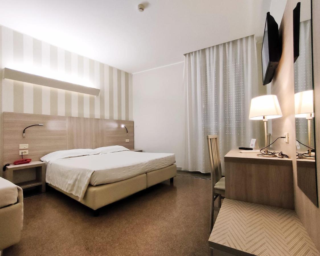Hotel Vittoria Genova Eksteriør bilde