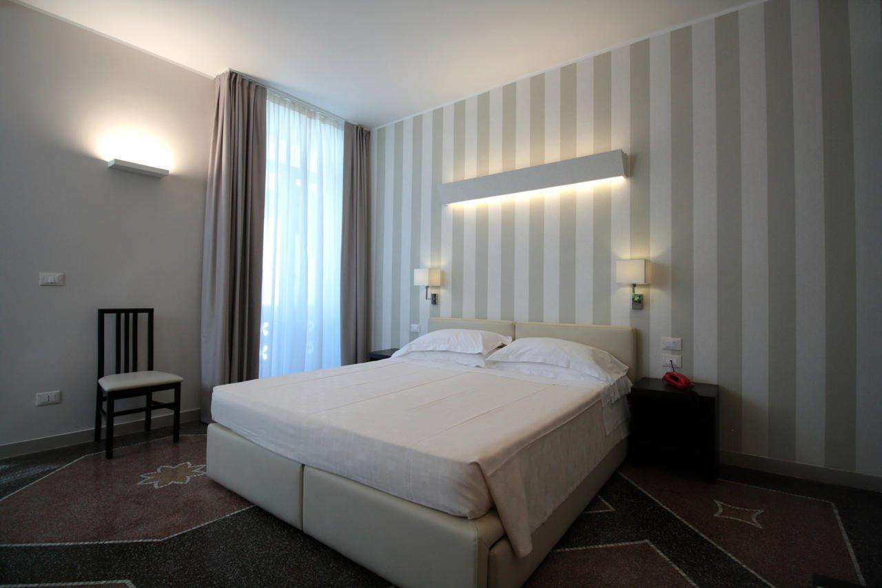 Hotel Vittoria Genova Eksteriør bilde